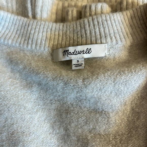 Madewell Bartlett Women's V-Neck Sweater - Light Gray size small - Picture 3 of 11